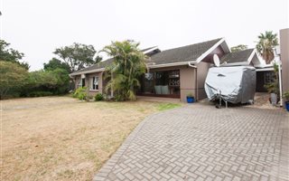 4 Bedroom House in Sunridge Park