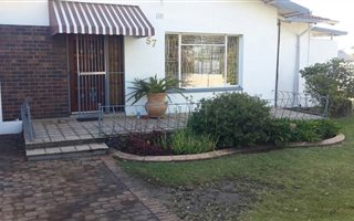 3 Bedroom House in Wychwood