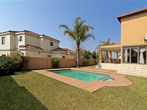 5 Bed House in Savannah Hills