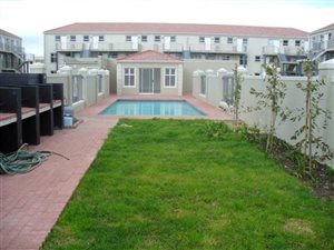 2 Bed Apartment in Onverwacht