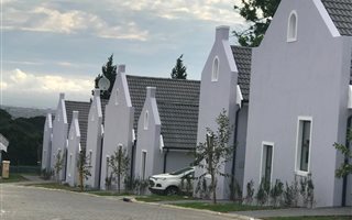 1 Bedroom Apartment in Kuilsriver