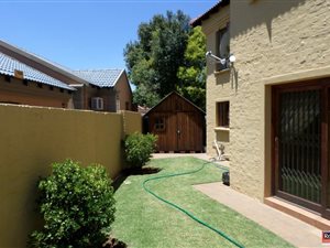 3 Bed House in Amberfield Crest