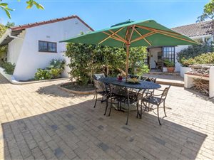 2 Bedroom House in Montclair