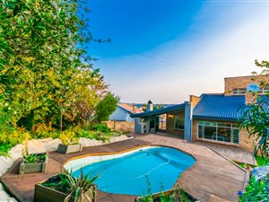 5 Bed House in Helderkruin