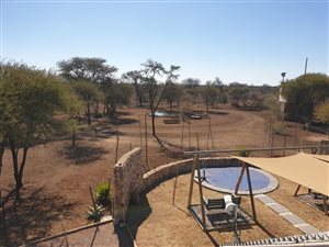 423 ha Farm in Roedtan