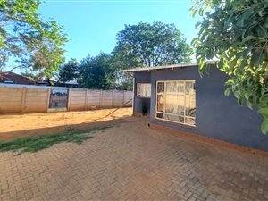 3 Bed House in Capricorn
