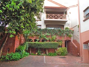 2 Bedroom Apartment in Victory Park