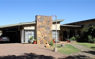 3 Bedroom House in Hadison Park