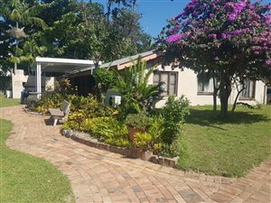 4 Bed House in Meerensee