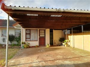 1 Bedroom House in Bracken Heights