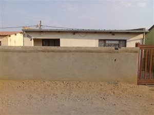 1 Bed House in Etwatwa