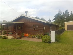 1.5 ha Farm in Harkerville