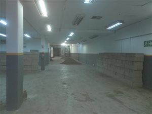 1200 m² Commercial space in Congella