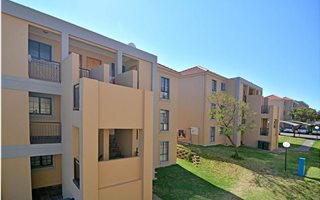 2 Bedroom Apartment in Grand Central