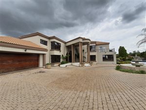 7 Bed House in Raslouw AH