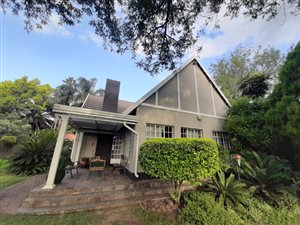 5 Bed House in Hutten Heights