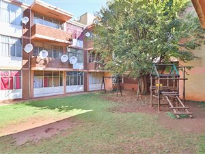 2 Bed Apartment in Kempton Park Central