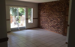 2 Bedroom Simplex in Zwartkop