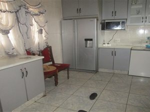 3 Bed House in Hillshaven