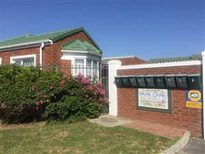3 Bedroom House in Pinelands