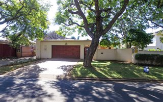 3 Bedroom Duet in Colbyn