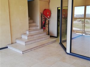 365 m² Office Space in Ndabeni