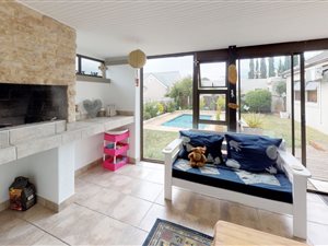 3 Bedroom House in Zevenzicht