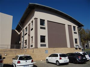 819 m² Commercial space in Randjespark