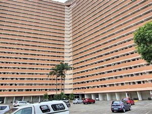 2 Bed Apartment in Pinetown Central