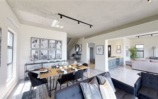 4 Bedroom House in Waterfall Estate