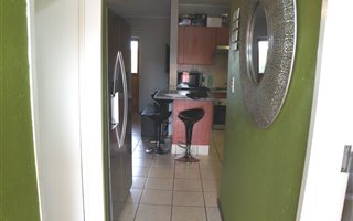 2 Bedroom Townhouse in Comet