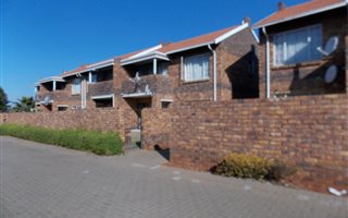 2 Bedroom Townhouse in Clarina