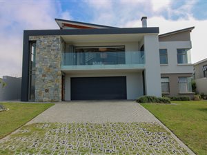 4 Bed House in Welgelegen
