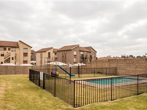 2 Bedroom Apartment in Rynfield