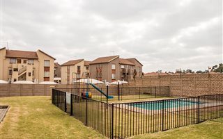 2 Bedroom Apartment in Rynfield