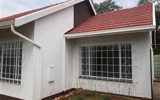 3 Bedroom House in Bordeaux