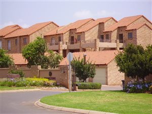 3 Bed Townhouse in Eco Park