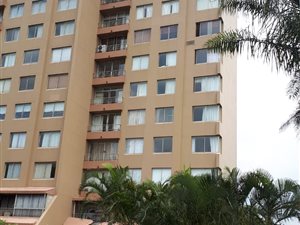 3 Bed Apartment in Morningside