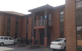 470 m² Commercial space in Athlone Park