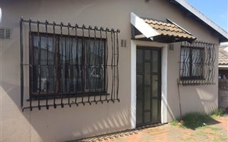 3 Bedroom House in Isipingo