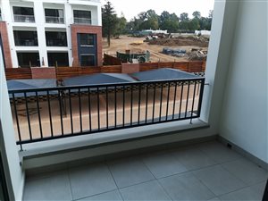 1 Bed Apartment in Linbro Park