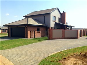 505 m² Land available in Zambezi Manor Estate