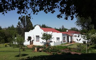 7.8 ha Farm in Magaliesburg
