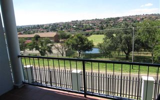 2 Bedroom Apartment in Winchester Hills