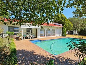 3 Bedroom House in Fontainebleau