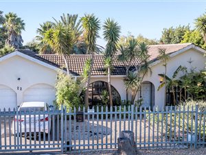 6 Bed House in Eversdal Heights