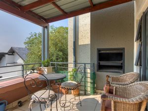 2 Bed Apartment in Bryanston
