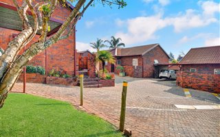 2 Bedroom Townhouse in Wilro Park