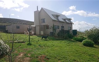 4.7 ha Farm in Tesselaarsdal