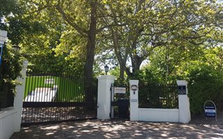 5122 m² Land available in Golden Hill